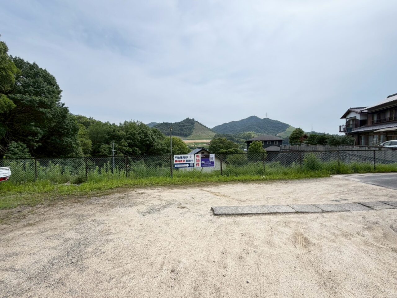 庭でBBQも可能な敷地です