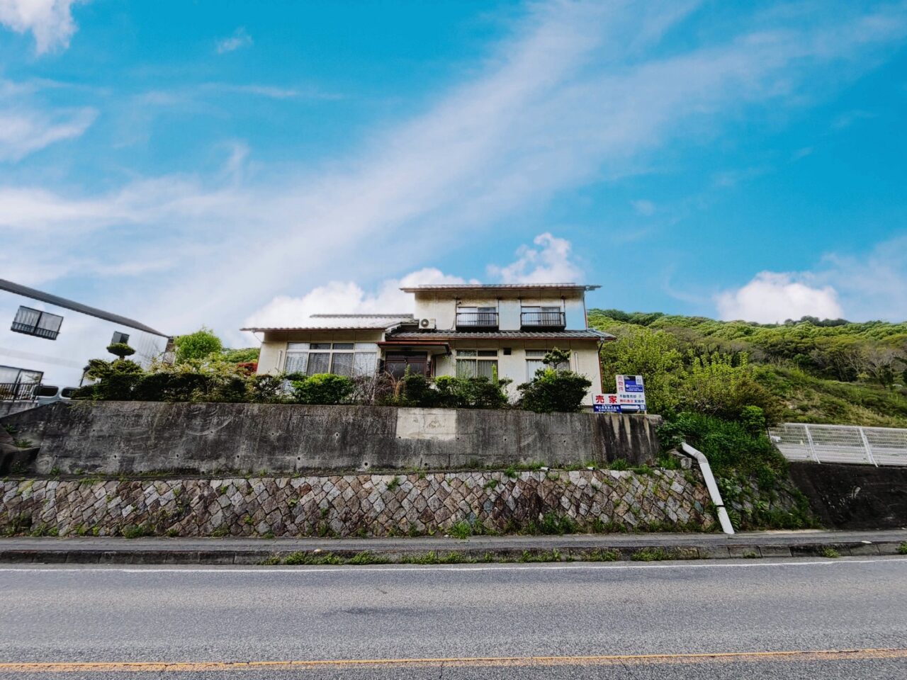 【笠岡市笠岡　中古住宅】少し高台の住宅！水害等心配無し！