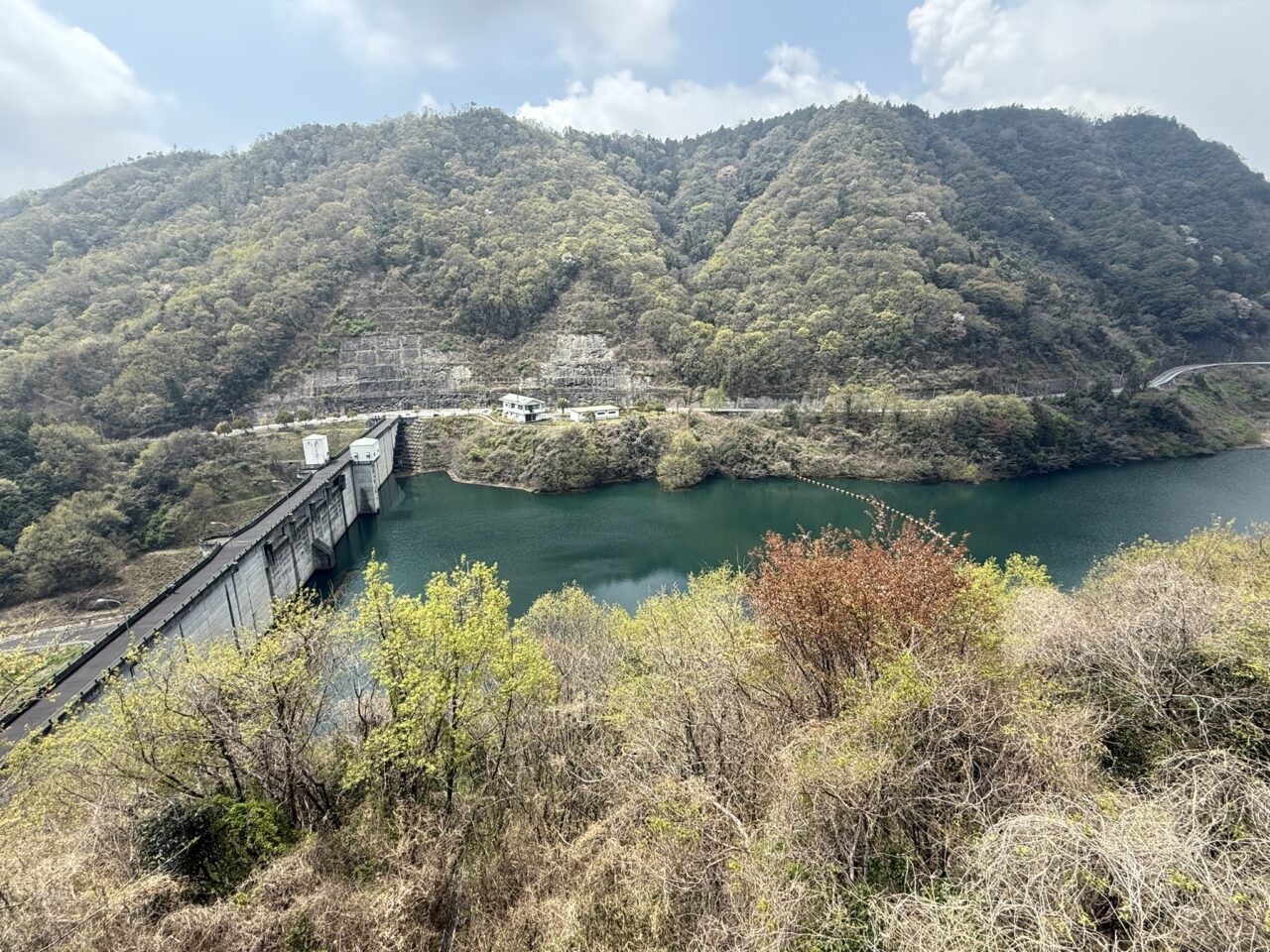 皆の憩いの広場（四川ダム下）