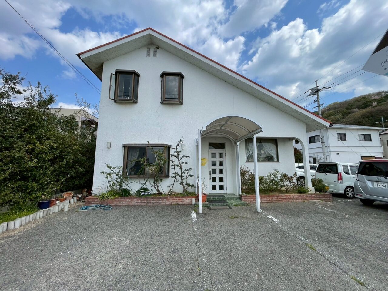 玉野市八浜町見石 店舗