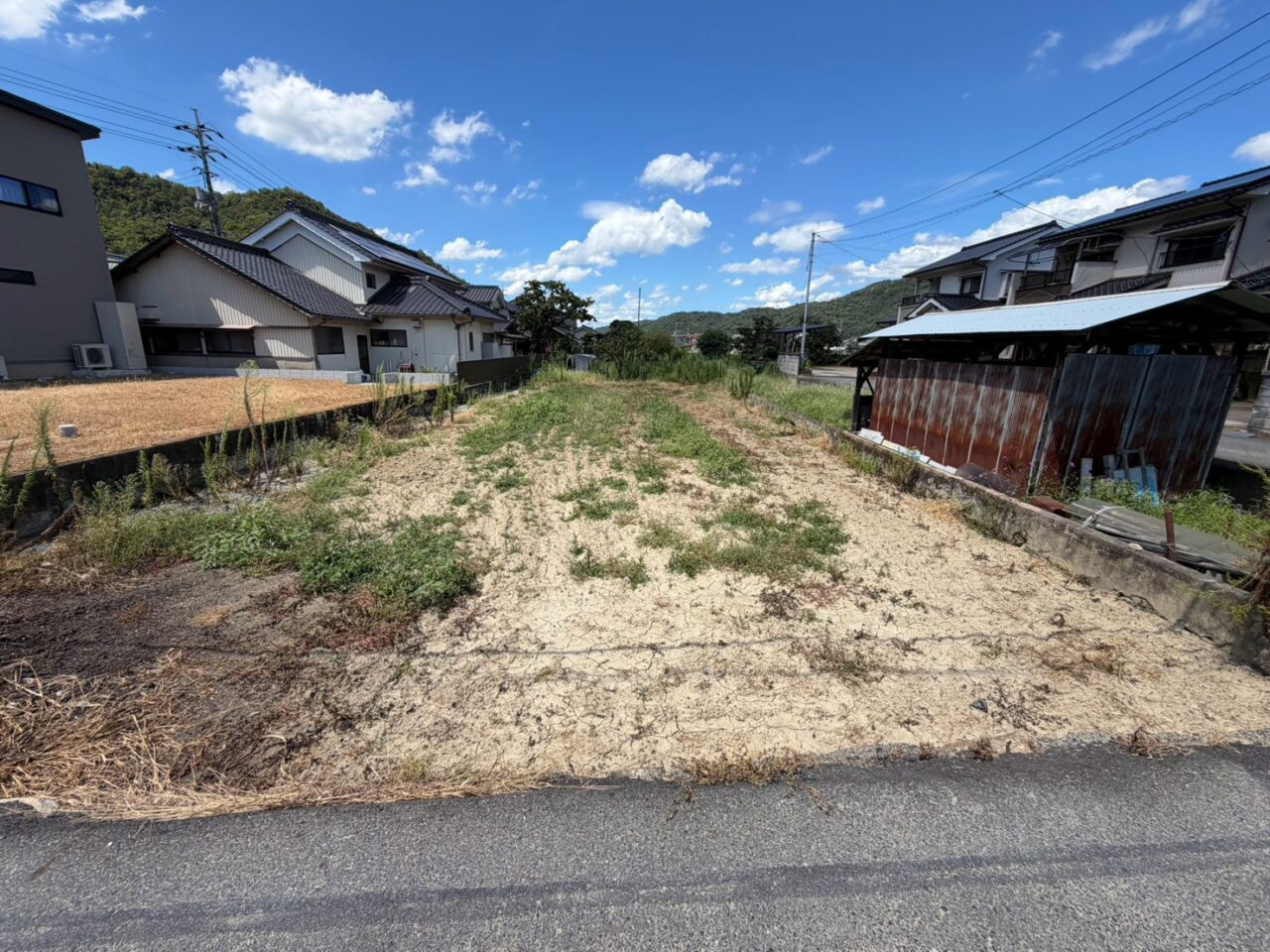 【井原市下出部町】広い面積の住宅地お探しの方