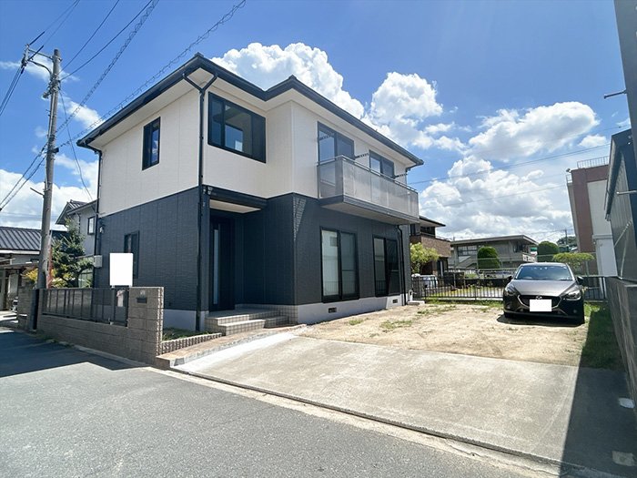 【倉敷市玉島上成　中古住宅】上成小学校まで徒歩約9分、近隣スーパーまで車で約4分、生活しやすい環境です！