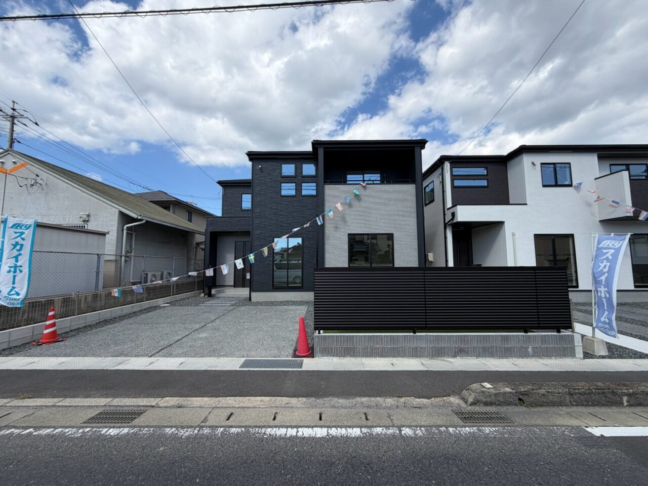 グラファーレ　倉敷市中庄団地新築住宅　1号棟